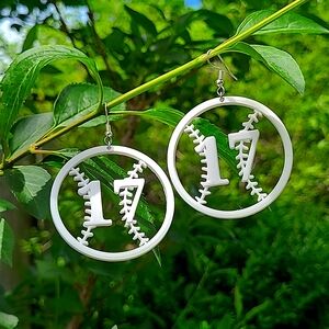 CUSTOMIZABLE BASEBALL/SOFTBALL w PLAYER NUMBER EARRINGS